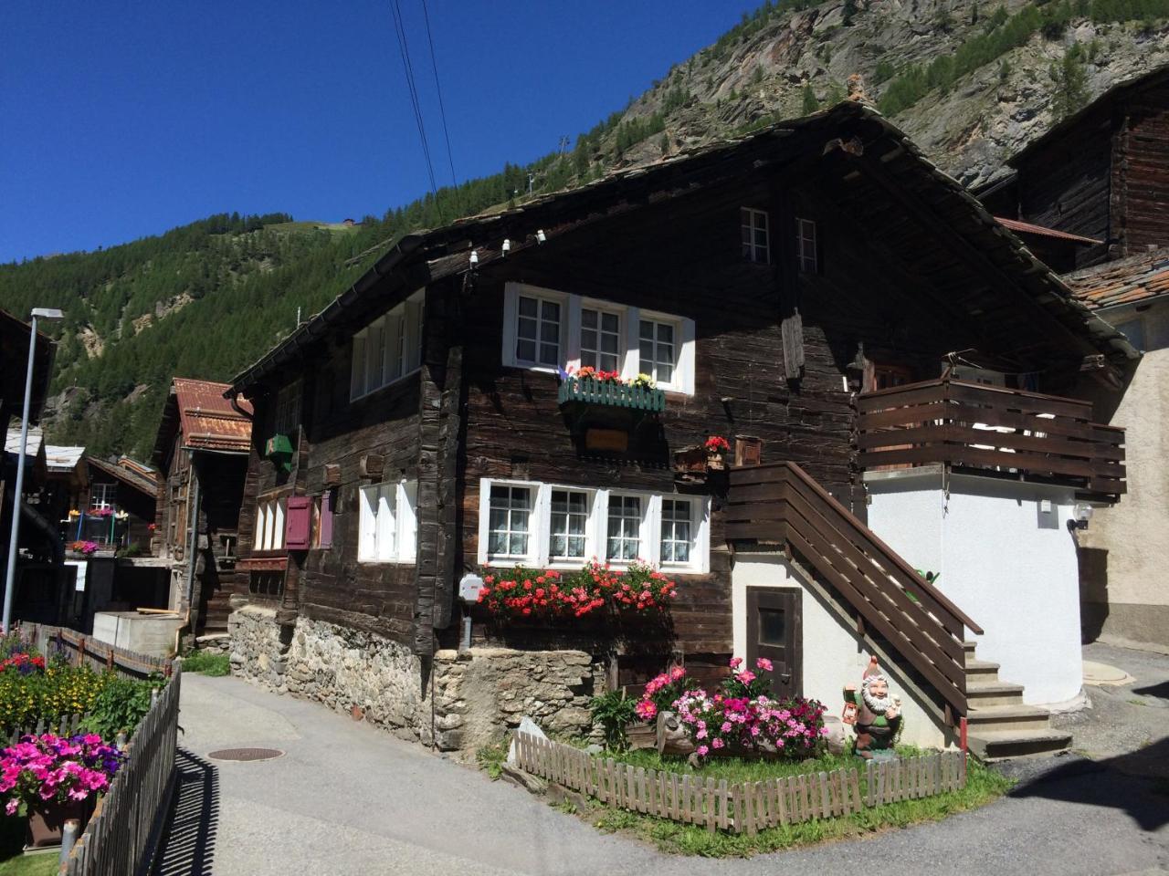 B&B Haus Granit Saas Grund Exterior photo